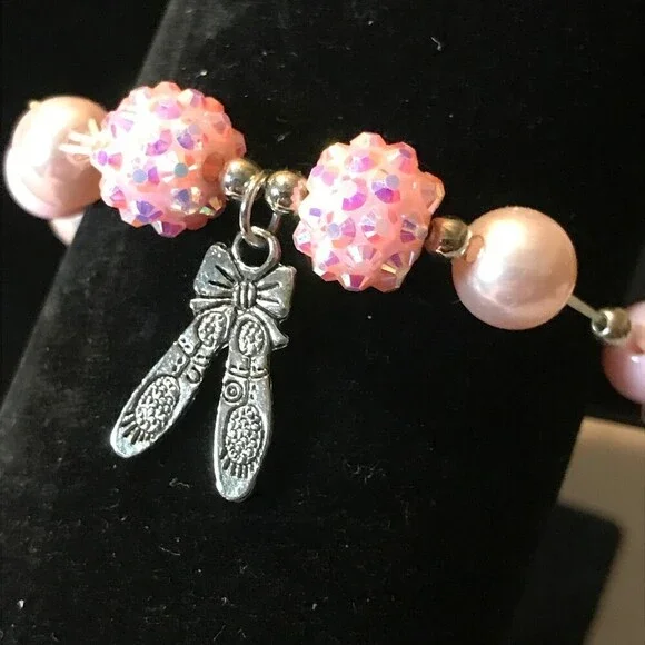 Paparazzi Pink Bead Ballet Slipper Stretch Charm Bracelet - Picture 2 of 3